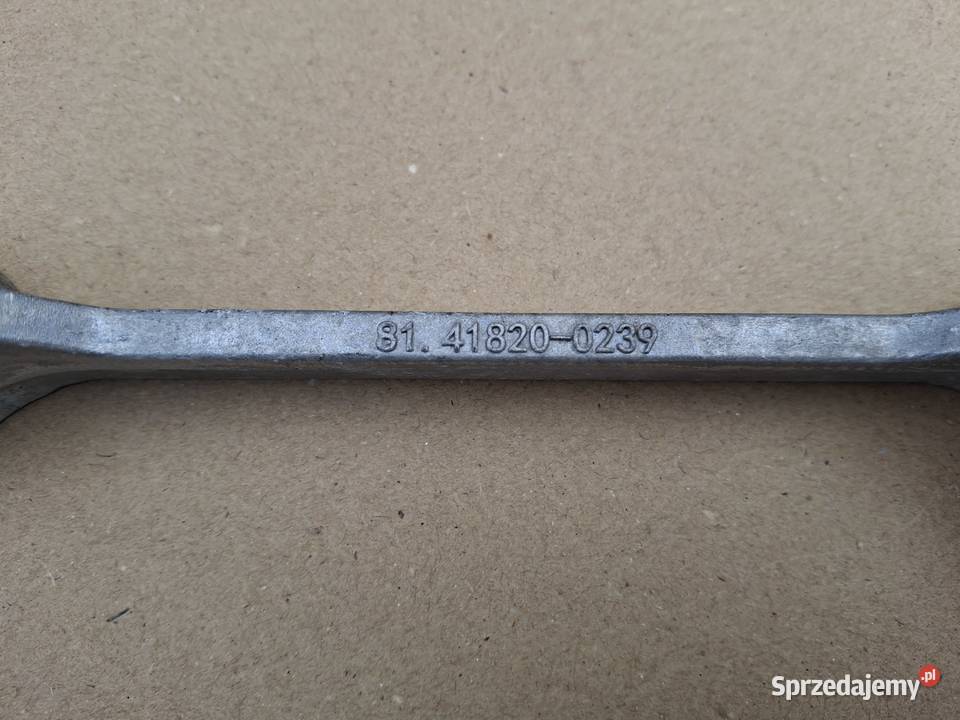 MAN TGX TGL TGM TGS PODKŁADKA ŁAPY ZBIORNIKA Pozostałe Karoseria Bieleń sprzedam