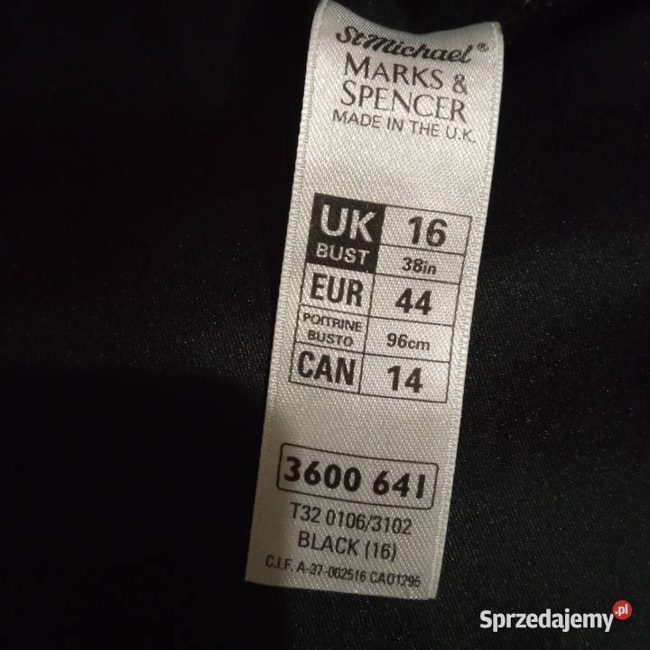 Czarny top ze śliskiego materiału r 44 Koszalin