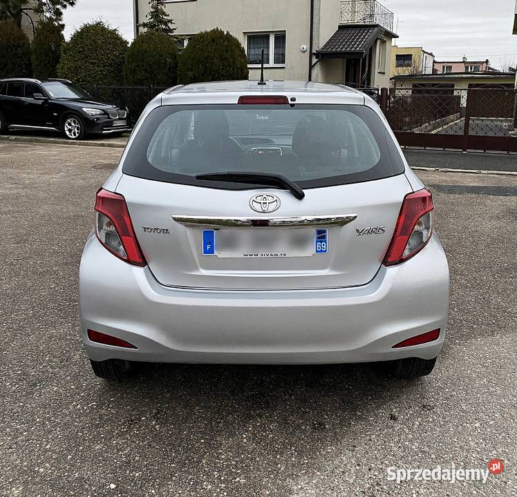 Yaris 2014 Navi Kamera Klima Bluetooth Zadbany ASR (kontrola trakcji) Turek