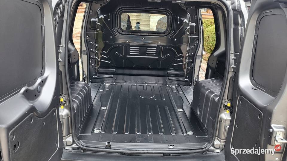 Fiat fiorino nowy 13 jtd 14000 salon Polska Napęd przednia oś Kraków