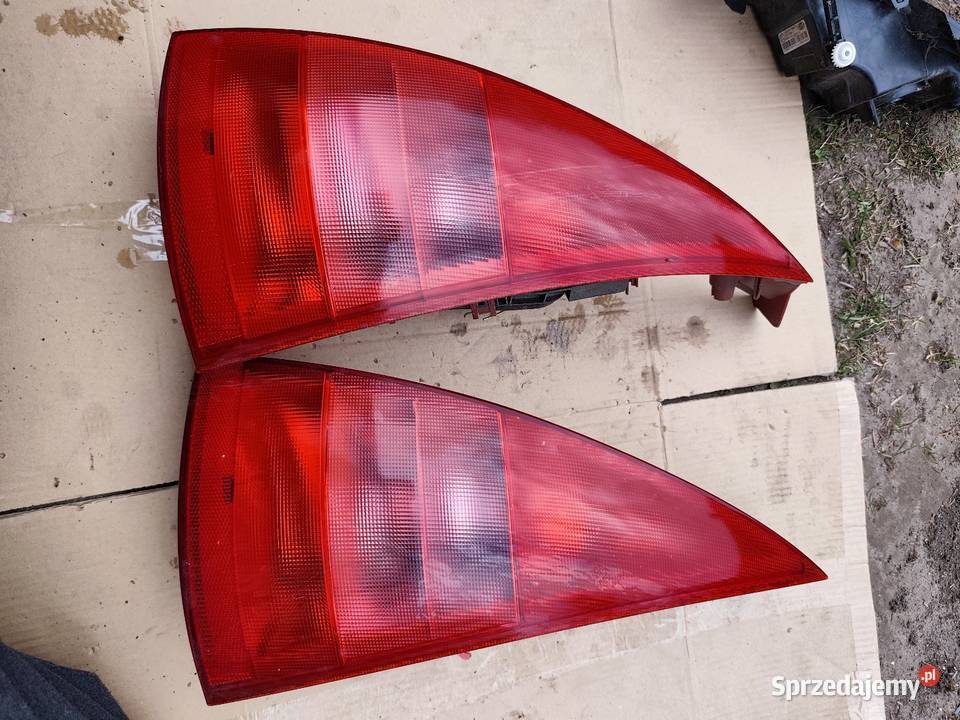 Lampy tył Citroen C3 prawa strona 1600cm3 Jabłonowo Pomorskie