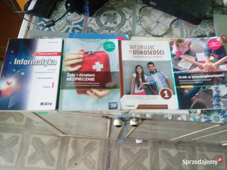 Książki do klasy 1 technikum Patrówek
