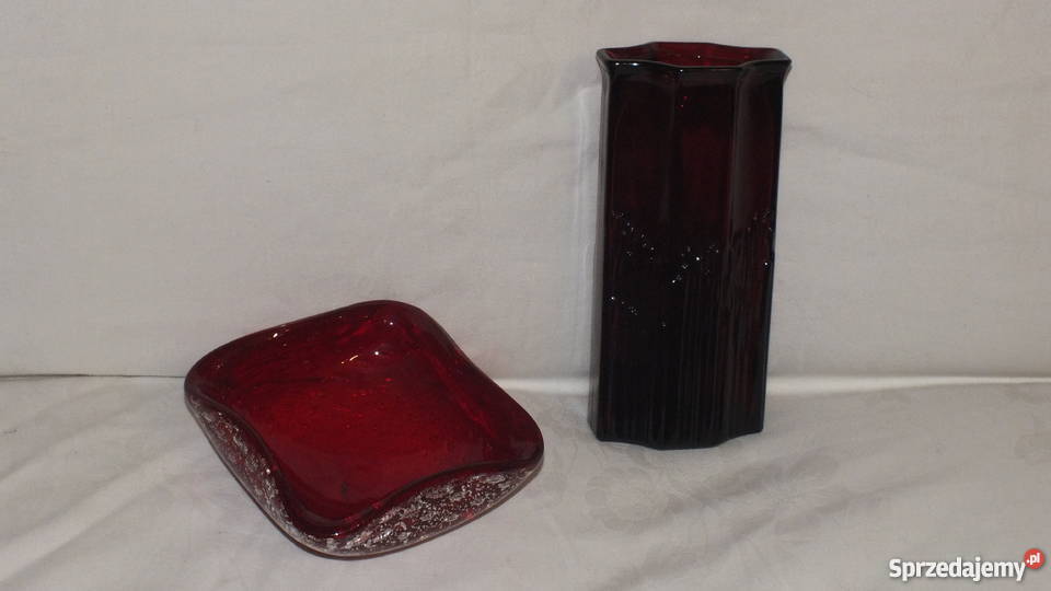Miseczka i wazon z grubego czerwonego szkła Art kujawsko-pomorskie Inowrocław