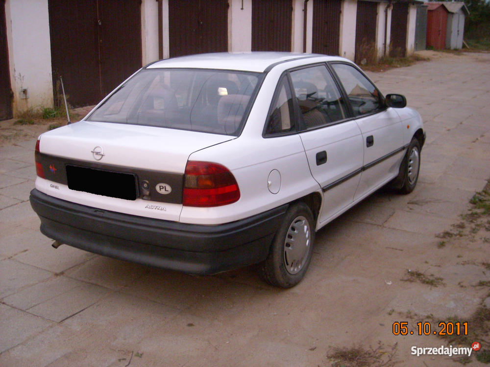 OPEL ASTRA CLASSIC 14 KAT 1998 R Białystok
