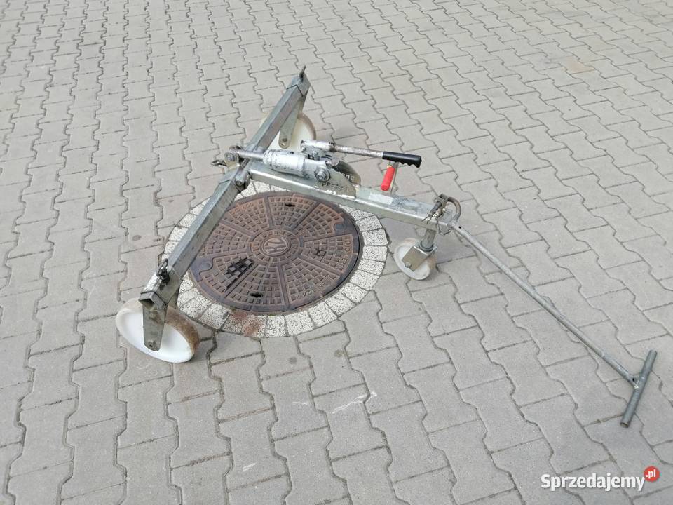 Hydrauliczny chwytak do pokryw studziennych Pozostałe