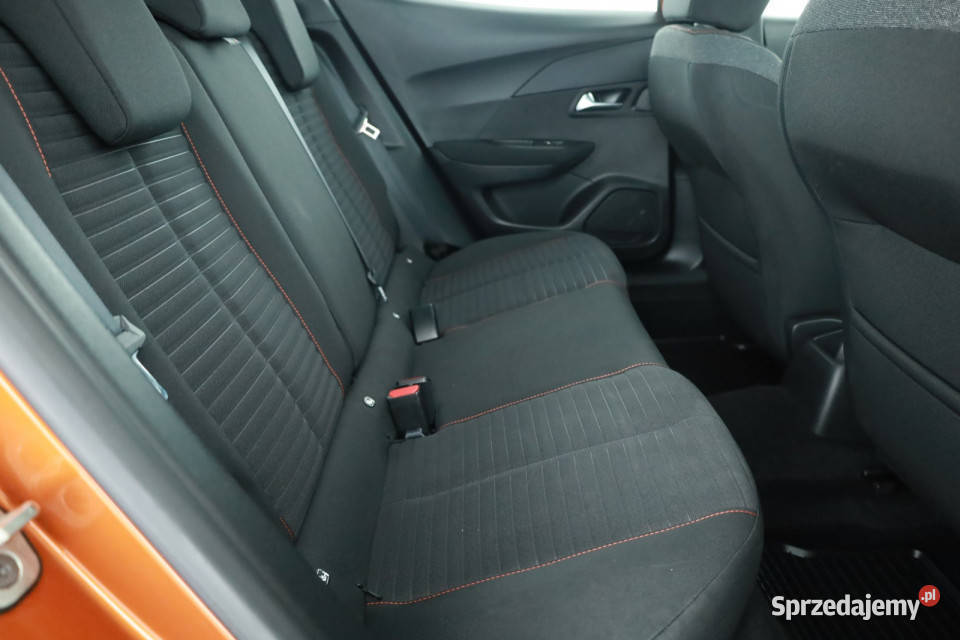 Peugeot 2008 12 PureTech Piaseczno