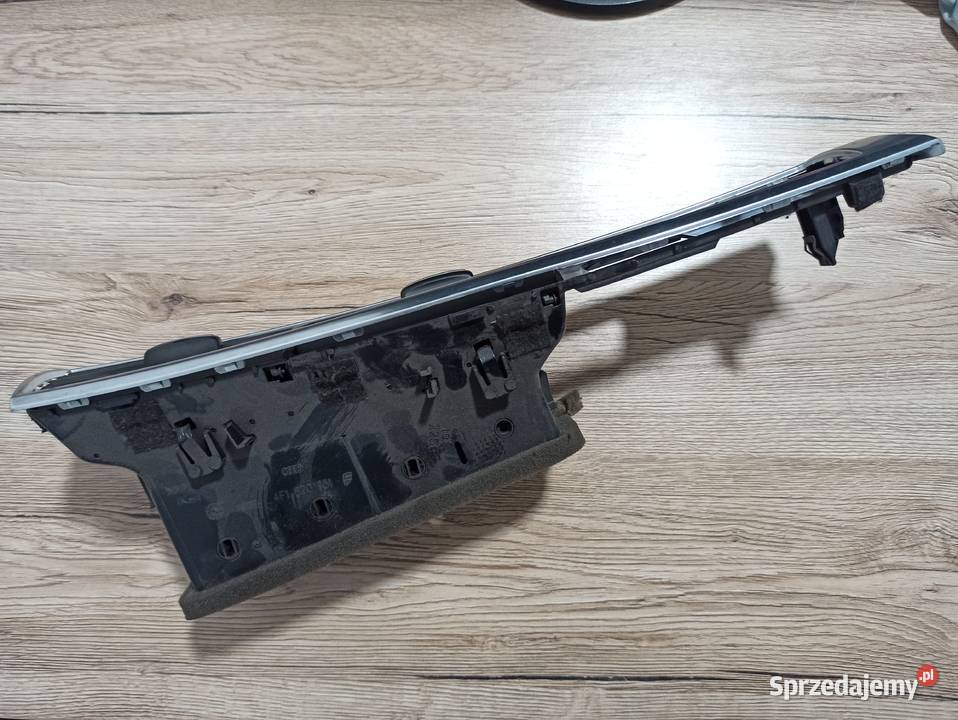 Kratka Nawiewu Przód AUDI A6 C6 Radzyń Podlaski sprzedam