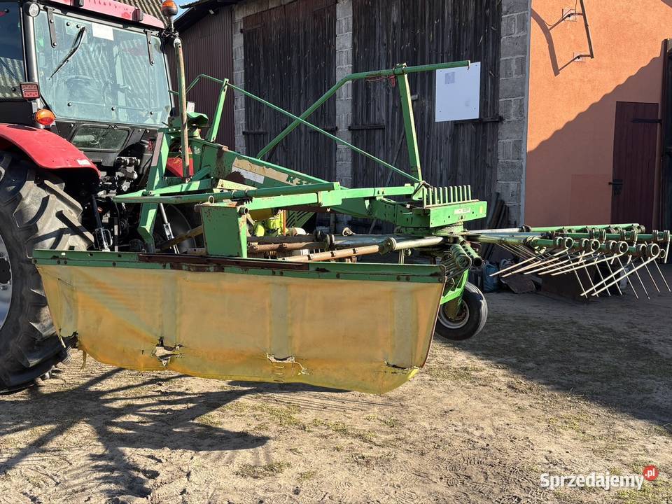 Zgrabiarka karuzelowa Zgrabiarki i przetrząsacze Sobiesęki Trzecie