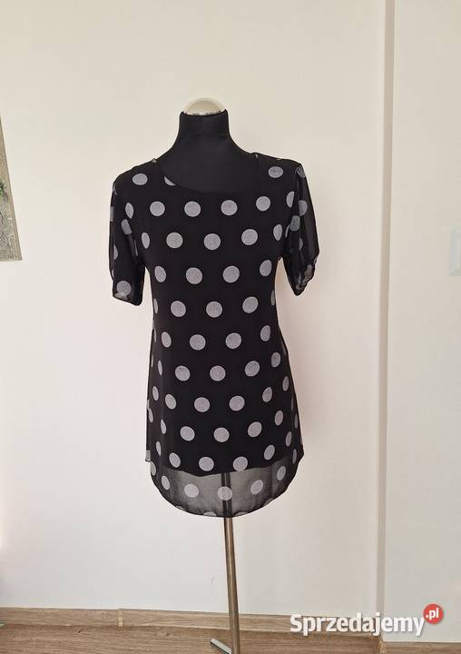 Śliczna zwiewna bluzka z krótkim rękawem w Kraków