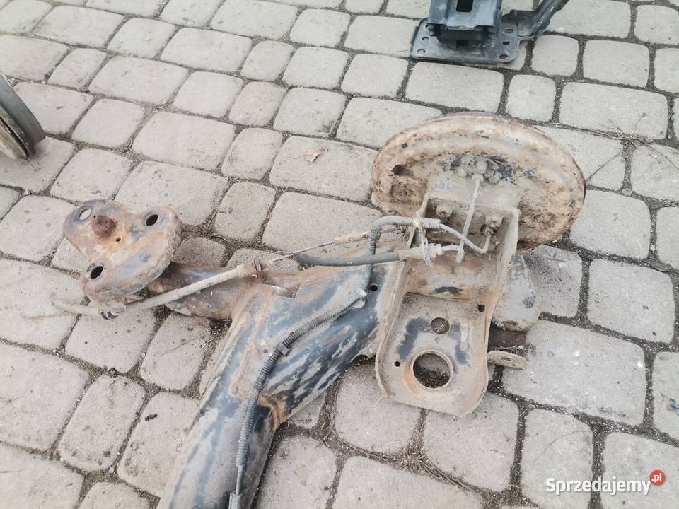 FORD FIESTA MK6 3D TYLNA BELKA OŚ TYŁ BĘBNY ABS Wahacze