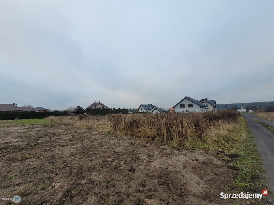 Grunt 933m2 Miedziana Góra świętokrzyskie