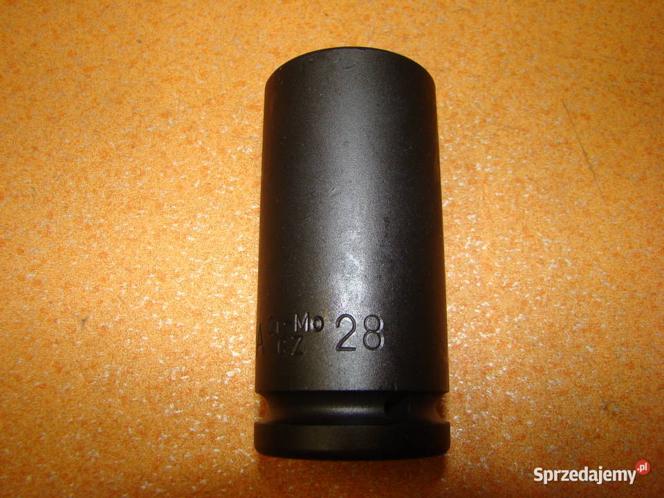 Nasadka 34 28 mm udarowa długa TONA STANLEY Ref