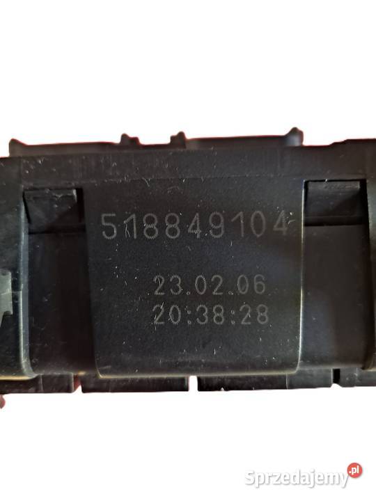 518849104 RENAULT KERAX DXI SKRZYNKA Skrzynki bezpieczników Zawichost