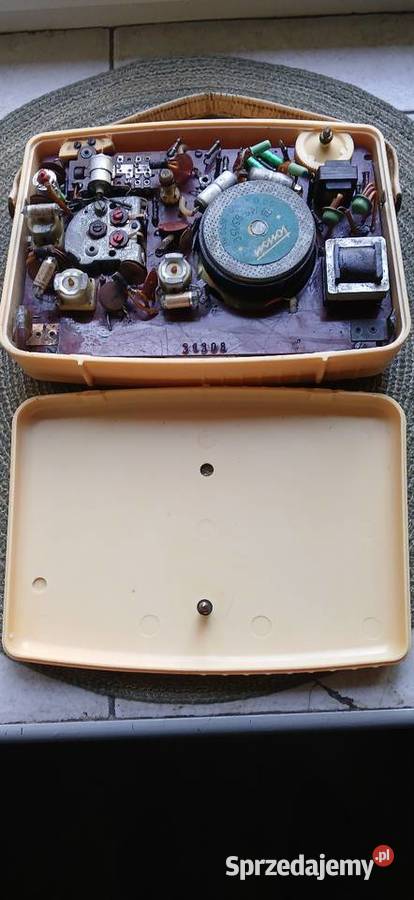 Radio tranzystorowe ZRK Czar z lat 60 tych