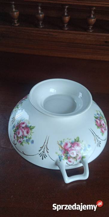 Patera różyczki w złotych kasetonach wewnątrz i Porcelana i szkło