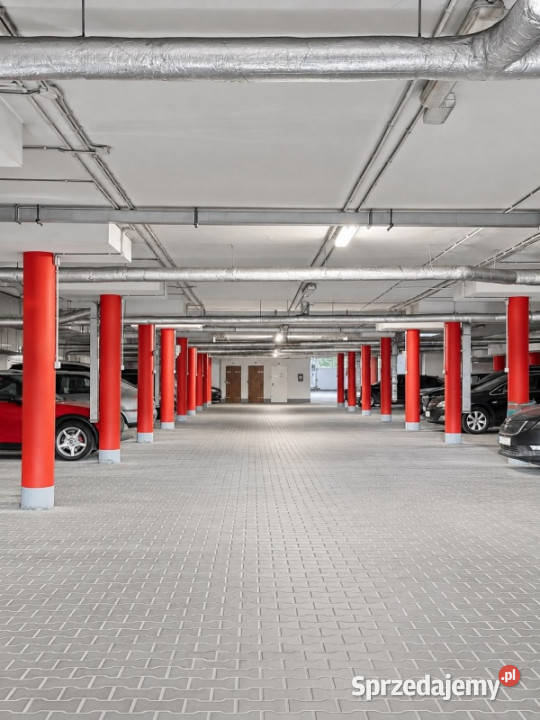 2 pokoje z balkonem i garazem Kraków
