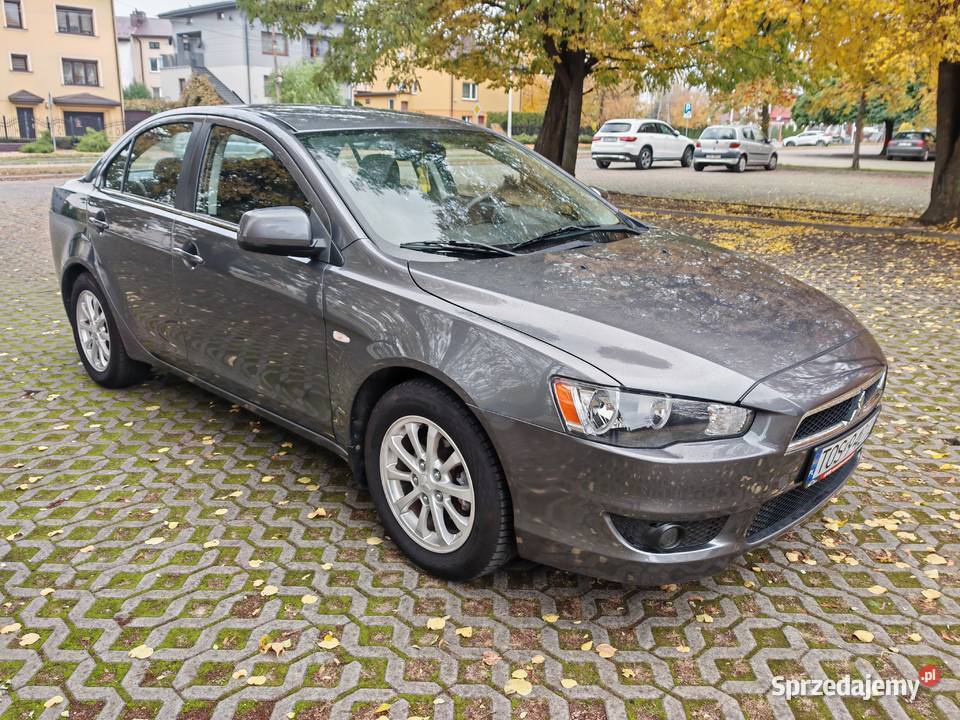 Mitsubishi Lancer IX sedan 16 benzyna MIVEC Ostrowiec Świętokrzyski