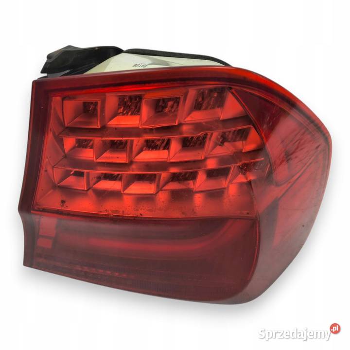 LAMPA PRAWA BMW E90 LIFT LCI SEDAN tylna tylnia Chełm