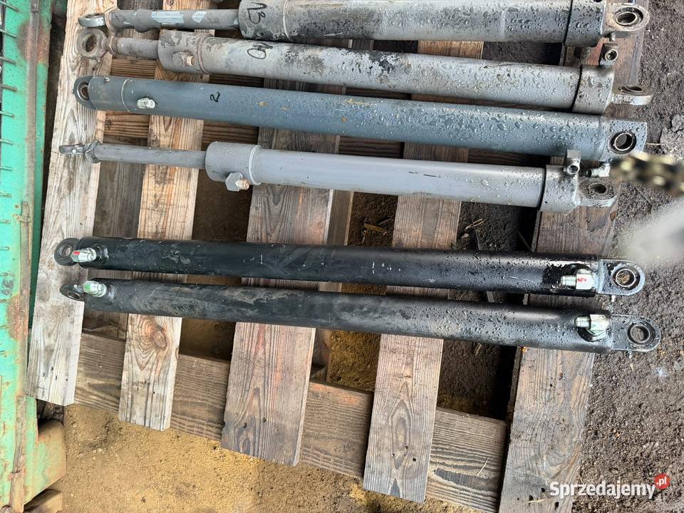 Siłownik hydrauliczny dwustronnego działania Antonie