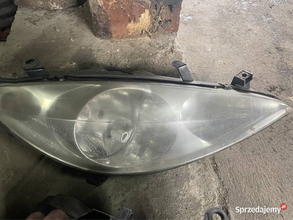 Lampy przód peugeot 307 Lampy przednie Szamocin