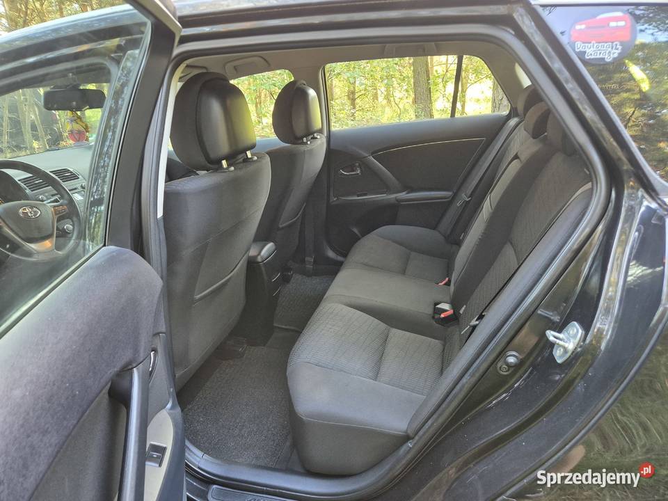 Toyota Avensis 18 benzyna 147 161 przebiegu Nowy Skierniewice