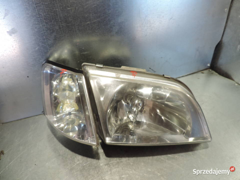 LAMPA PRAWY PRZÓD REFLEKTOR MITSUBISHI SPACE prawe sprzedam