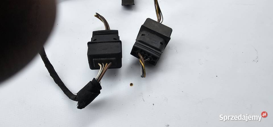 Przewód wtyczka lampy mercedes w210 2105456728 Lampy przednie Zbąszyń