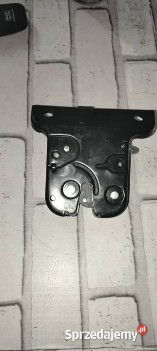 Zamek tylnej klapy bagażnika Audi a3 8L Karoseria Jagielno