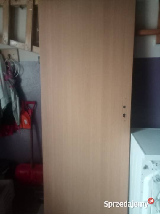 Drzwi 80 prawe wewnętrzne z futryną 80cm sprzedam