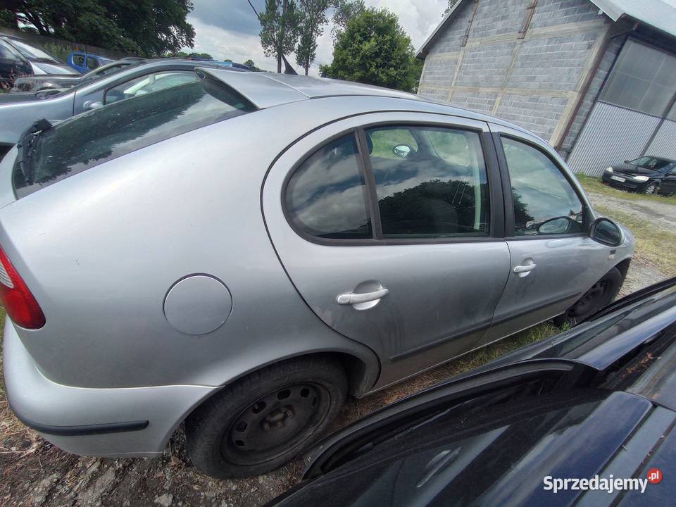 Seat Leon 16 77 kw 2004 r dawca części Samochody na części