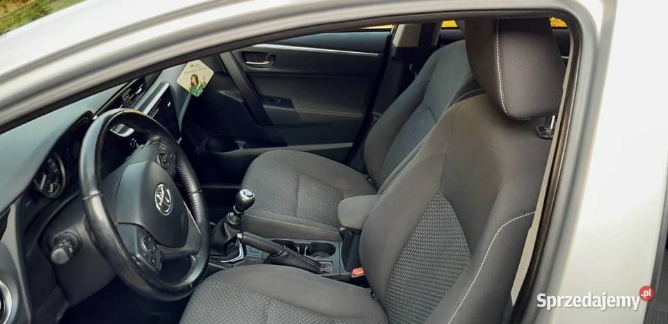 Toyota Corolla 2018 16 benzyna gaz Zarejestrowany w Polsce mazowieckie Radom