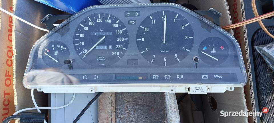 Zegary licznik BMW seria 3 E30 316i wielkopolskie Konin