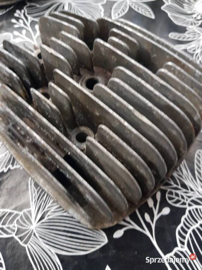 9Głowica silnika JawaCZ 175 sprzedam