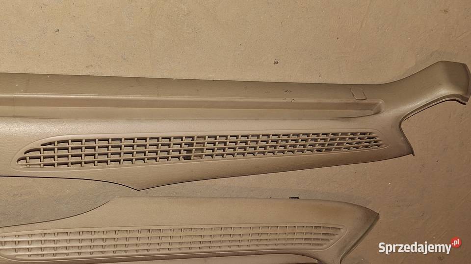 Wywierzniki bagażnika osłony SAAB 95 YS3E Kraków