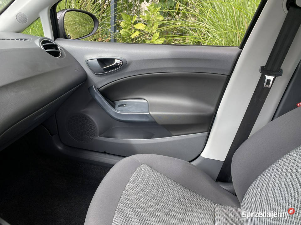 Seat Ibiza zadbana oryginalny przebieg IV 2008 wielkopolskie Poznań sprzedam