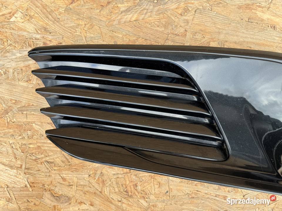Kratka zderzaka przód lewa LH Toyota Auris II 2 Sieraków