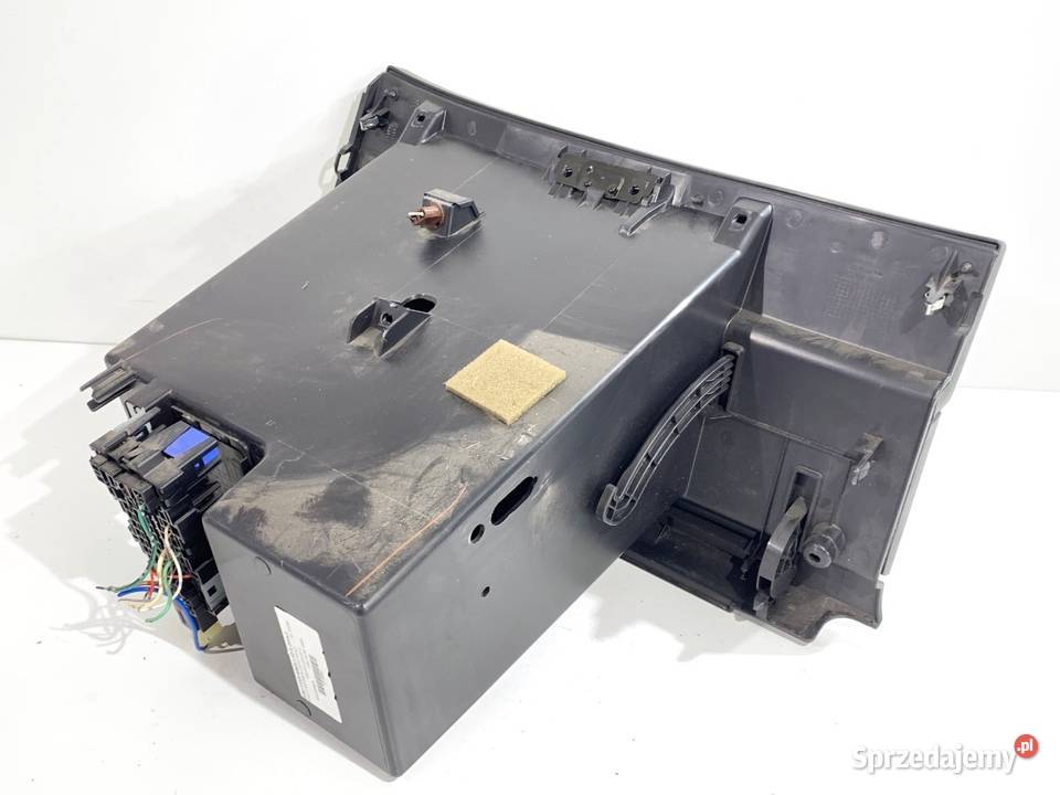 SCHOWEK PASAŻERA NISSAN QASHQAI J10 Crossover