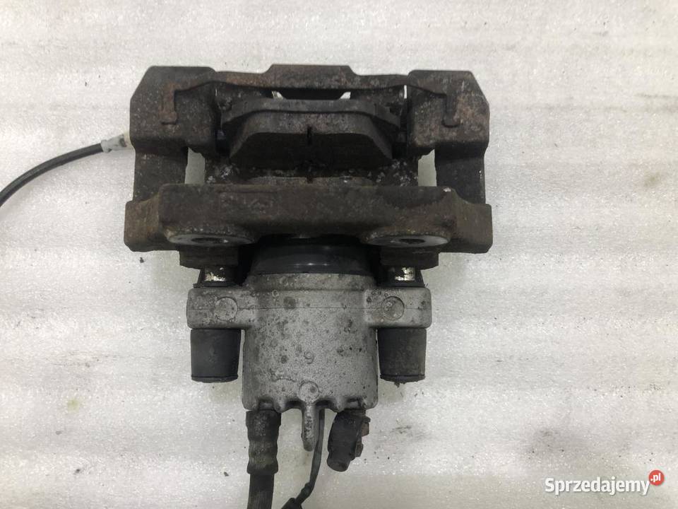 ZACISK HAMULCOWY PRAWY TYŁ BMW E60 sprzedam