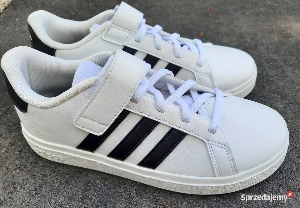 34 ADIDAS GRAND COURT dziecięce na rzep 22