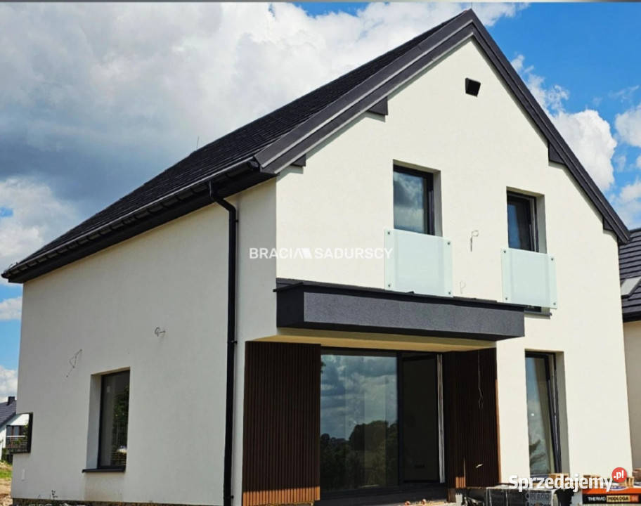 Dom wolnostojący na sprzedaż 140m2 Kocmyrzów sprzedam