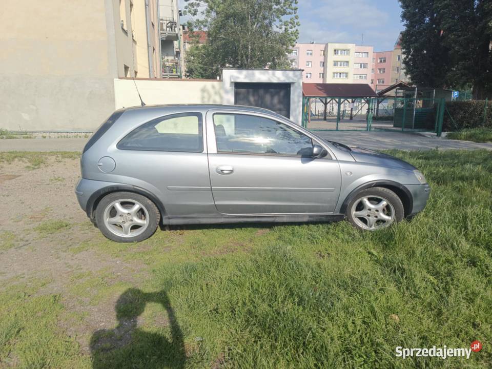 opel corsa 2005 12 benzyna Legnica