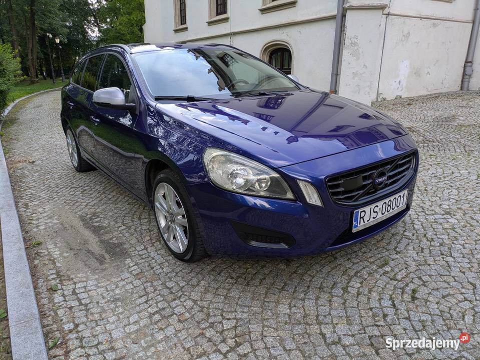 Volvo V60 2011r 20 D3 163 5cylindrów V60 podkarpackie Jasło