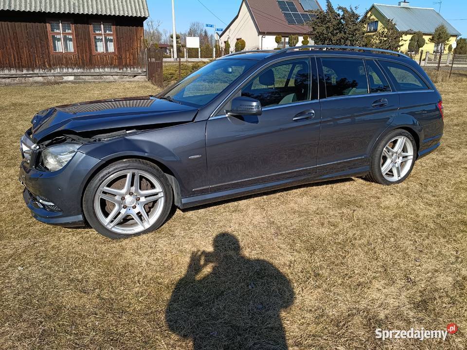 Mercedes W204 C300 AMG pakiet Kluki