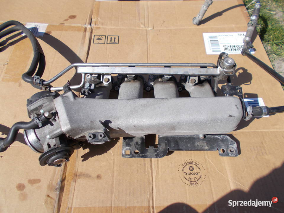 audi vw skoda 18t AGU kolektor ssący 06A133223P