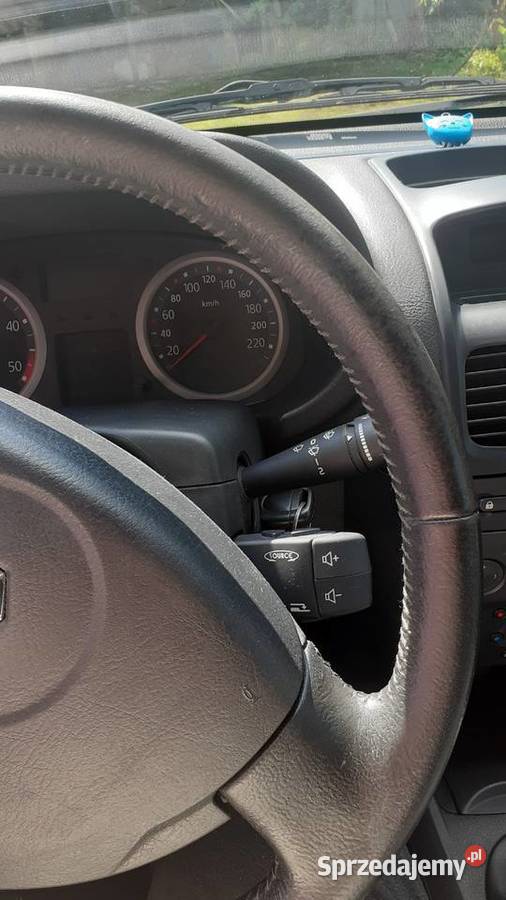 Renault CLIO sprzedam zamiana zadbany 04 r Klima wielofunkcyjna kierownica Częstochowa