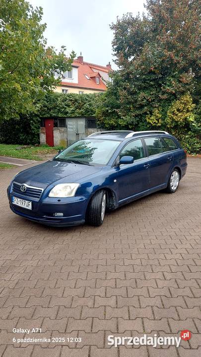 Toyota Avensis 2007 18 benzyna opłacony 1 nieuszkodzony Panda Chodzież sprzedam