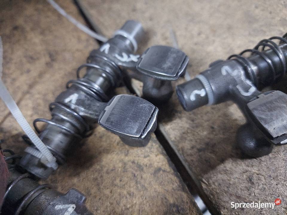 Honda cx 500 popychacze zaworowe koniki cx500 Cylindry, głowice, pierścienie Jelenia Góra sprzedam