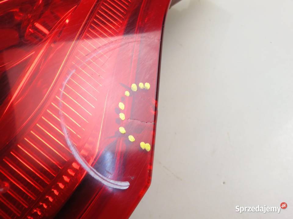 LAMPA LEWA TYLNA AUDI Q7 4L 4L0945093F