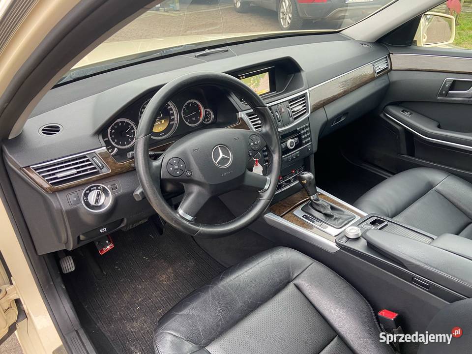 Mercedes W212 Beżowy Taxi Duży Przebieg Pełen Sedan / Limuzyna Szczecin