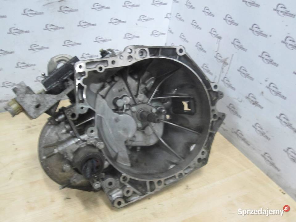 Peugeot 308 14 VTI 8F01 10FGAX skrzynia biegów